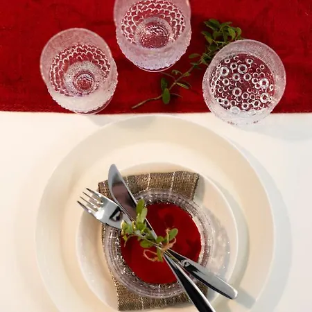 Vasko Luxurious Suites, Hilla Apartament